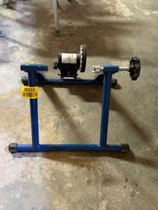 lot 35315 image: Mag Trainer - Indoor Bicycle training Stand.