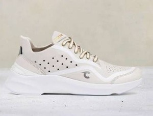 lot 9994 image: Courser Uno Womens White Mono Athletic Sneaker, Size 6  Retail $595