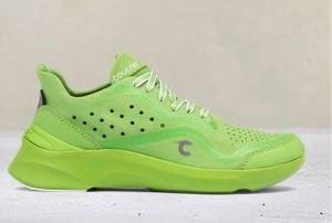 lot 9995 image: Courser Uno Womens Acid Green Running Shoe, Size 6  Retail $595