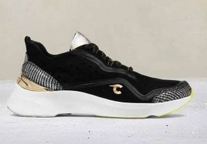 lot 10020 image: Courser Uno Womens Black Luxe Running Shoe Size 6  Retail $595