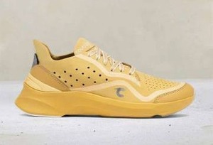 lot 10033 image: Courser Uno Womens Golden Haze Mono Sneaker, Size 9.5  Retail $595