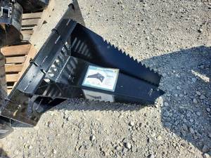 lot 7099 image: Future Skid Steer Stump Grinder  Welded Model  FT-SBW58