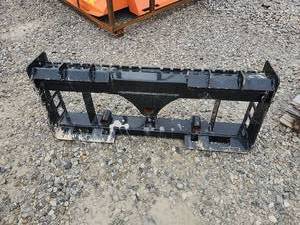 lot 607 image: Wolverine Skid Steer Frame only PFR-1-15-45W
