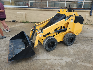 lot 625 image: Nuoman Mini Track Loader  NM-SLD550  21 hours