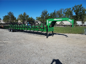lot 10 image: Industrias America B862 Hydraulic Double-Wide Hay Trailer