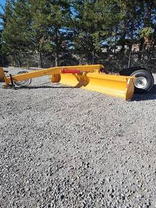 lot 15 image: Industrias America 16 Hydraulic Pull-Type Grader  160R