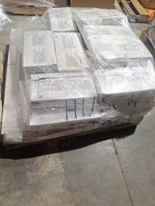 lot 63950 image: Small Miscellaneous Pallet Of Tile