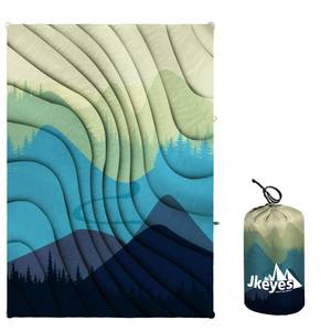 lot 1200 image: Yizheer Puffy Lightweight Down Camping Blanket for Traveling,76x54��Green - Retail $30