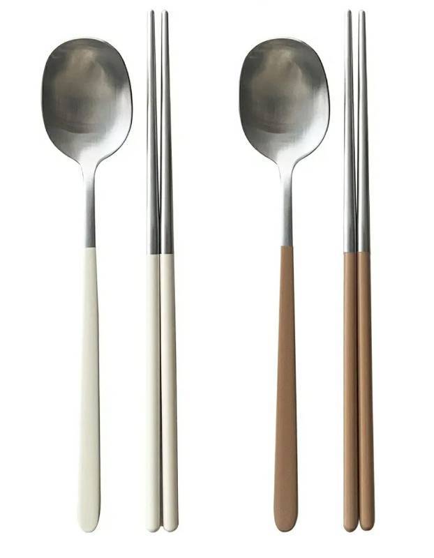 lot 59272 image: 304 Stainless Steel durable Lightweight Korean-style Beautiful Cutlery Spoon and Chopsticks Set Scratch Resistant 2Pieces (IvoryBrown) - Retail $29