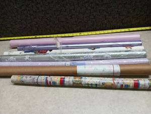 lot 1495 image: Lot of 7 Wallpaper Rolls Assorted Patterns and Colors