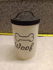 lot 1499 image: Dog Treat Storage Container with Handle Bone Design Woof