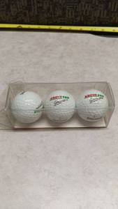 lot 1524 image: Spalding Golf Balls 3-Pack AbovePar