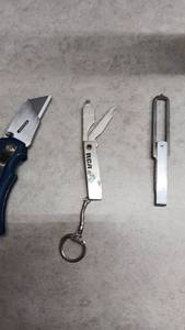 lot 1534 image: 3-Piece Knife & Blade Multi-Tool Lot RCA Merlin