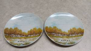 lot 1565 image: Gibson Greeting Cards Desiderata Decorative Plates 2-Count 5.5 inch