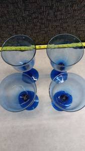 lot 1571 image: Set of 4 Colbolt Blue Glass Goblet Cups
