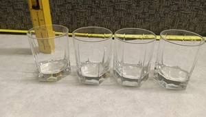 lot 1458 image: Glassware Set - Octagonal Drinking Glasses (4 Count)