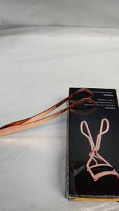 lot 102 image: Rose Gold Tweezer & l Eyelash Curler Set - Retail $30