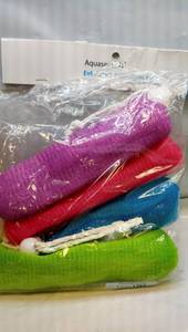 lot 109 image: Aquasentials Exfoliating Mesh Soap Saver Pouch (4pk)(Color Assorted) - Retail $12