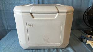 lot 2027 image: Coleman Cooler with Wheels and Handle