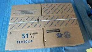 lot 2039 image: ShippingMoving Boxes. 11x10x4. Qty 25.