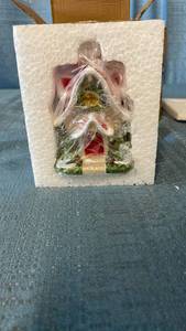 lot 3018 image: Log Cabin Incense Burner, LOT OF 3