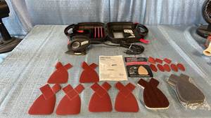 lot 3023 image: Craftsman Mouse SanderPolisher with Accessories