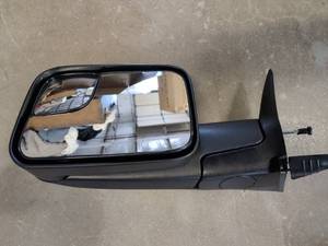 lot 4106 image: Side Mirror For 02-08 Dodge Ram 150003-09 Dodge Ram 2500 3500 Left Side