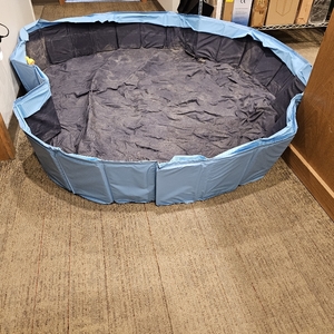 lot 5123 image: 74-in Wide Outdoor Splash Pool for Medium - Large Dogs,
