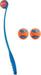 lot 6040 image: Chuckit Ultra Ball and Launcher Bundle, Classic 26M with 2 Medium Balls