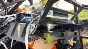 lot 8033 image: Unused Future FT-MDM50 MINI Disc Mulcher - 33 Inch Cutter
