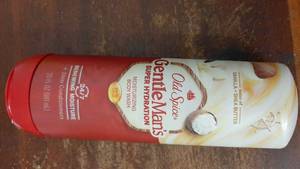 lot 39581 image: Old Spice Body Wash GentleMan��s Super Hydration for Men, 247 Renewing Moisture, Gentle on Skin with Skin Conditioners, Vanilla  Shea Butter Scent, 20 oz - Retail $22