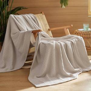 lot 2520 image: Bedsure Lightweight 100% Cotton Waffle Blanket, Throw XL, Linen