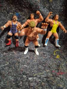 lot 10 image: Lot of 4 Wrestling Action Figures