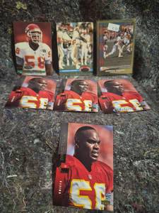 lot 23 image: Derrick Thomas Kansas City Chiefs Football Trading Cards Lot