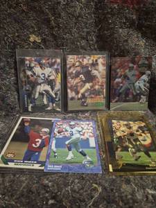 lot 28 image: Rick Mirer Football Trading Cards Lot 6 Cards Seahawks Quarterback