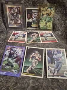 lot 33 image: Emmitt Smith Dallas Cowboys Football Trading Cards Lot 1990s