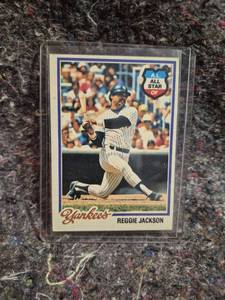 lot 47 image: 1981 Topps Reggie Jackson Yankees A.L. All Star Baseball Card #200