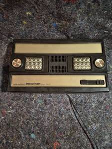 lot 122 image: Mattel Electronics IntelliVision Intelligent Television Console
