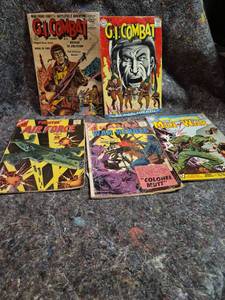 lot 142 image: DC Comics G.I. Combat Comic Books Lot 5 Issues