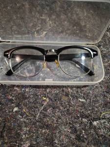 lot 222 image: Clubmaster-Style Eyeglasses Black and Gold Frame
