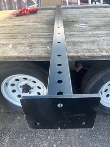 lot 100 image: 96 x 3 x 3 Heavy Duty Steel Post - Great Stock