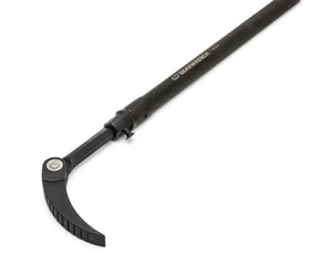 lot 8 image: GEARWRENCH 48 Inch Extendable Indexing Pry Bar Retails $151