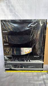 lot 780 image: Professional Storage Bag Display Organizer
