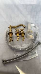 lot 791 image: Brass Widespread Bathroom Faucet Set
