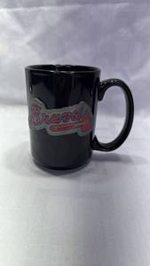 lot 796 image: Atlanta Braves MLB Black Coffee Mug