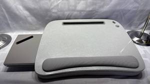 lot 839 image: Ergonomic Computer Workstation with LED Light