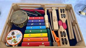 lot 854 image: Wooden Musical Instrument Activity Set