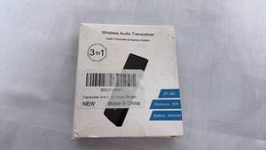 lot 861 image: 3-in-1 Wireless Audio Transceiver ZF-360