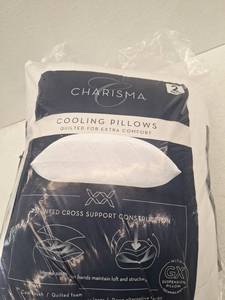 lot 10110 image: Charisma 2-Pack Cooling Pillows StandardQueen 20x28in