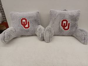 lot 10147 image: OU Sooners Gray Plush Backrest Pillow w Arm Rests (Set of 2)